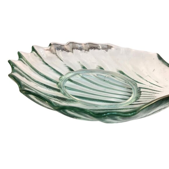 Handcrafted Vidrios San Miguel Recycled Glass Shell-Shaped Dish Coastal Decor Ma - Picture 5 of 6